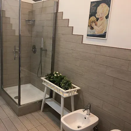 Rome Holiday Home-3
